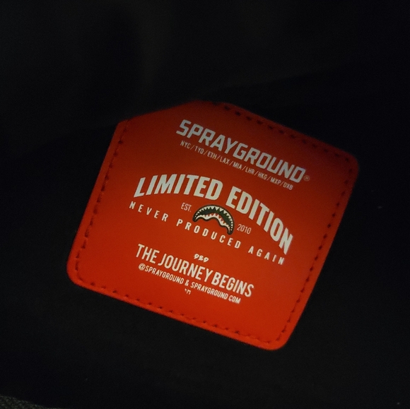 Sprayground limited edition backpack 600 retail Louis Vouton squares - Picture 7 of 14